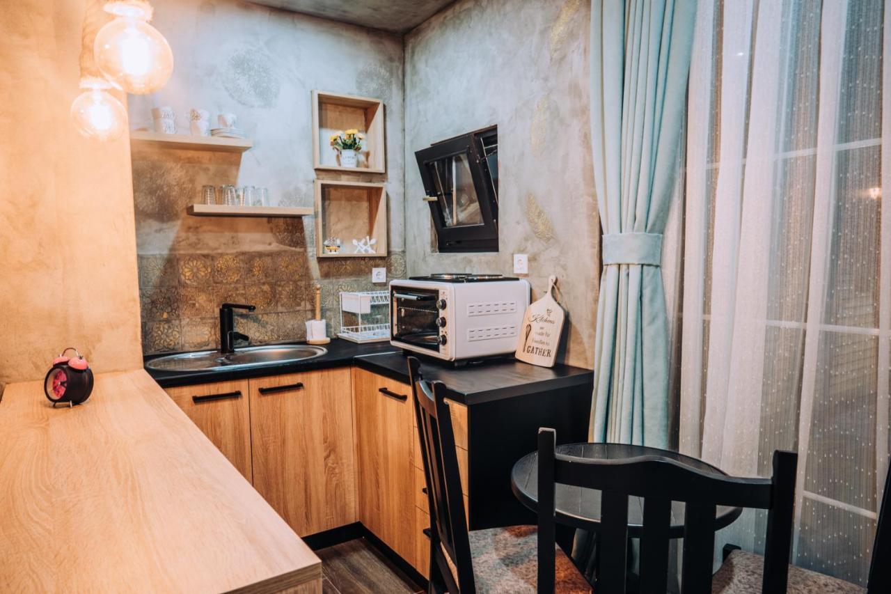 Finesi Apartments Ohrid Ngoại thất bức ảnh