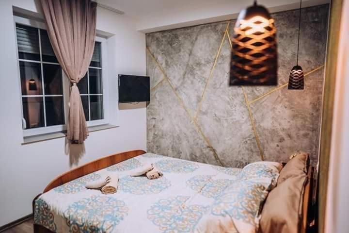 Finesi Apartments Ohrid Ngoại thất bức ảnh