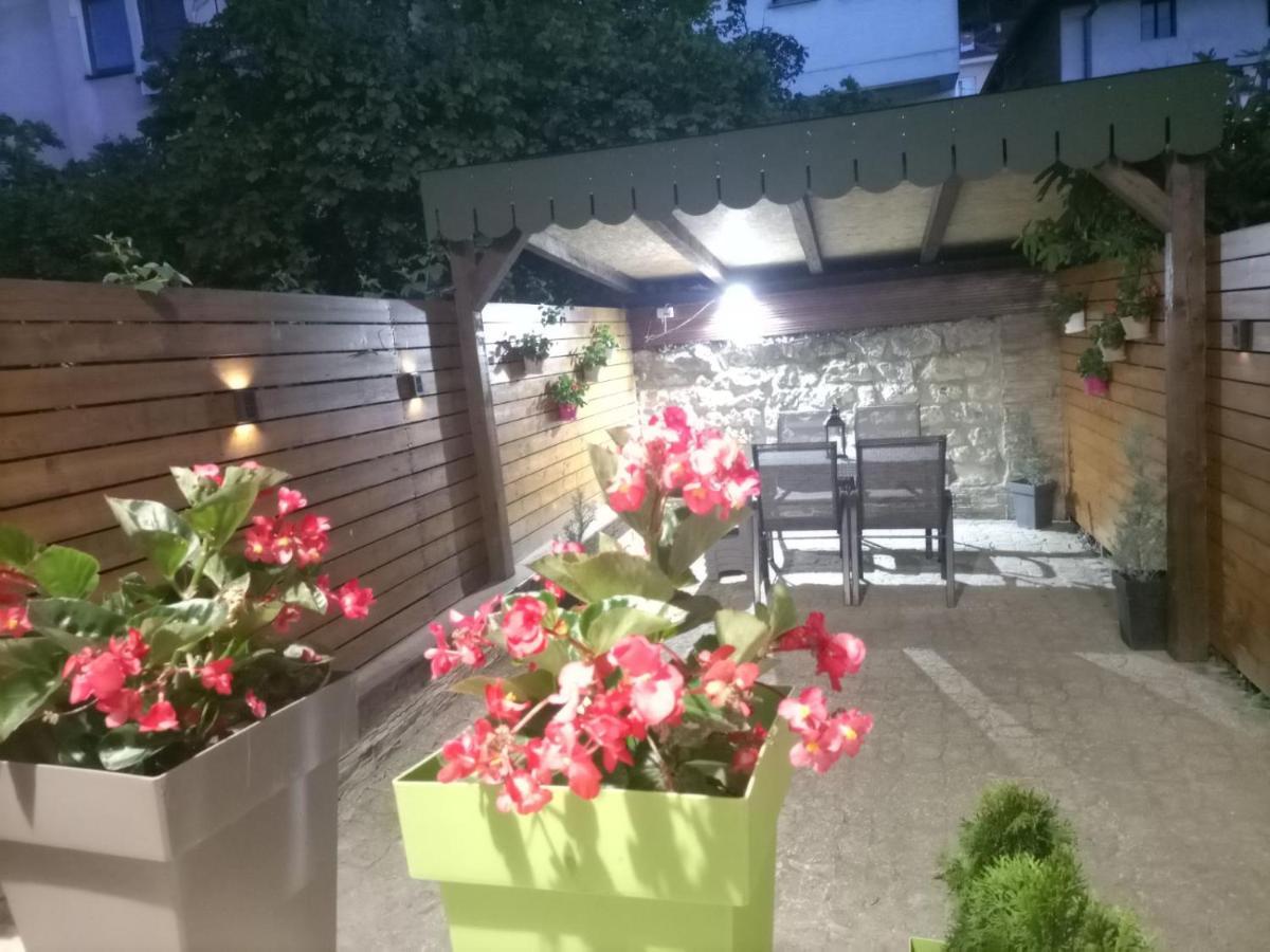 Finesi Apartments Ohrid Ngoại thất bức ảnh